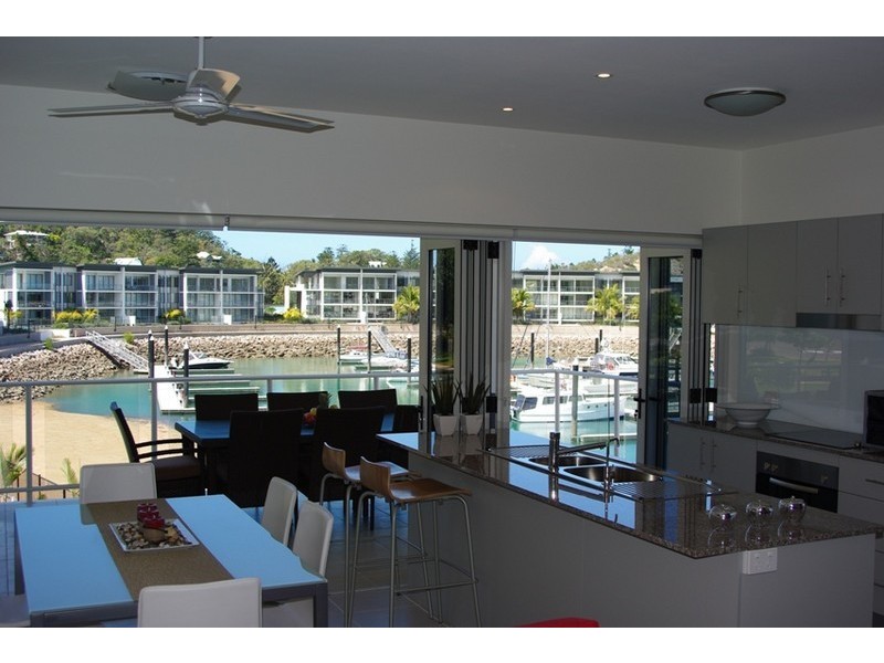 1 The Cove Beachside Apartments, Magnetic Island QLD 4819