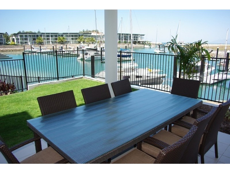 1 The Cove Beachside Apartments, Magnetic Island QLD 4819