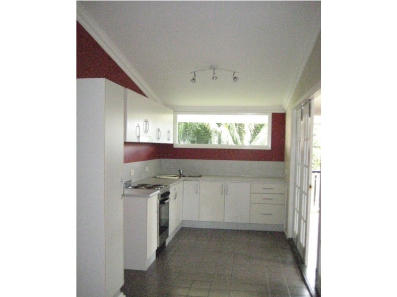 43 Ford Street, Hermit Park QLD 4812