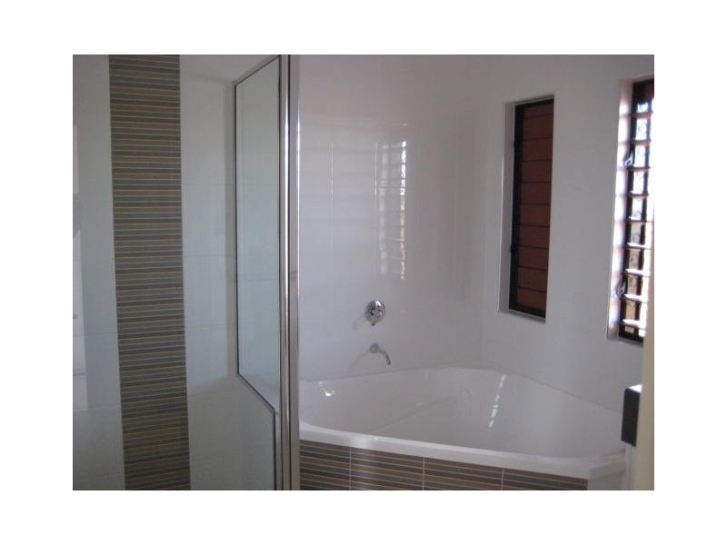 17 Waterstone Terrace, Idalia QLD 4811