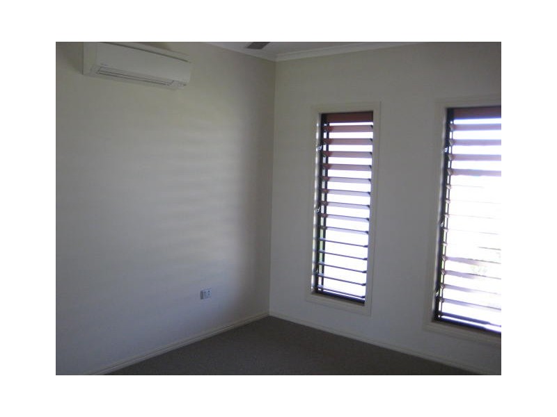 17 Waterstone Terrace, Idalia QLD 4811