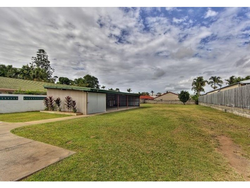 62 Lindsay Street, Rosslea QLD 4812