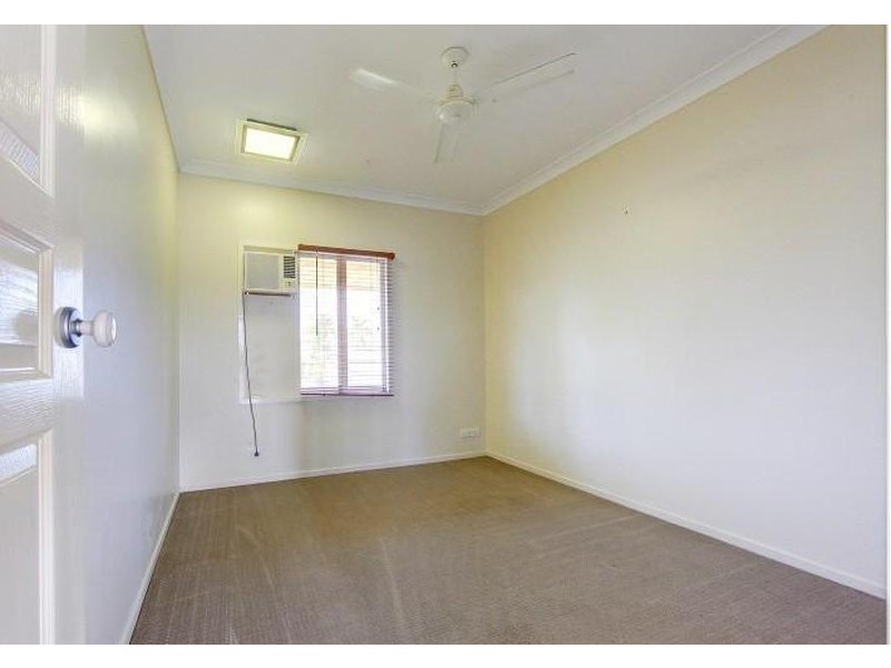 62 Lindsay Street, Rosslea QLD 4812