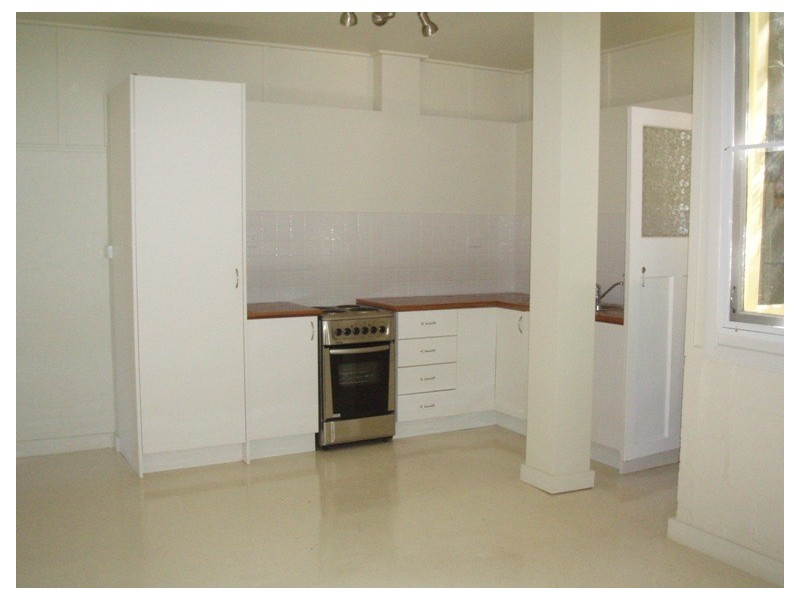 2/14 Murray Street, Nelly Bay, Magnetic Island QLD 4819