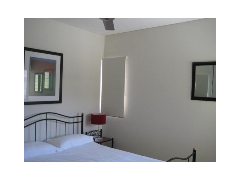 1/30-32 Gregory Street ( Empyrean ), North Ward QLD 4810