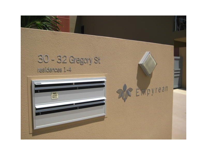 1/30-32 Gregory Street ( Empyrean ), North Ward QLD 4810