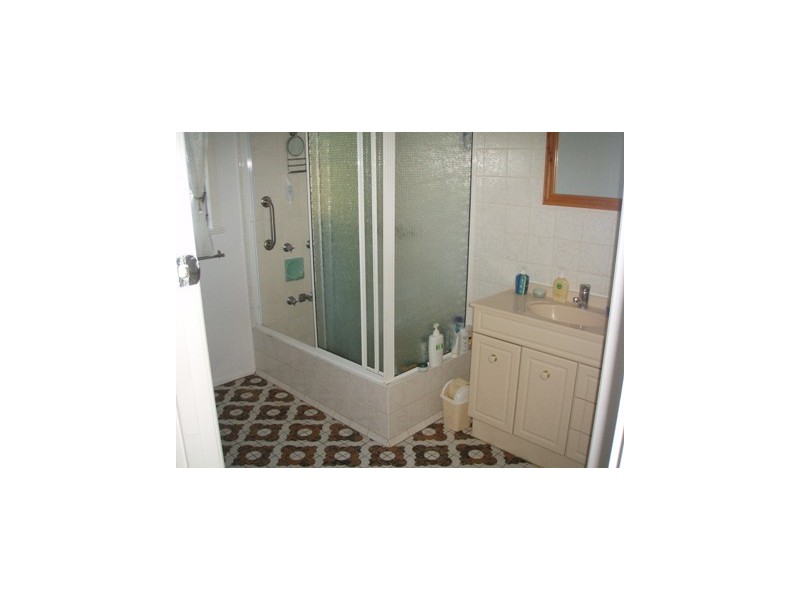 350 Ross River Road, Cranbrook QLD 4814