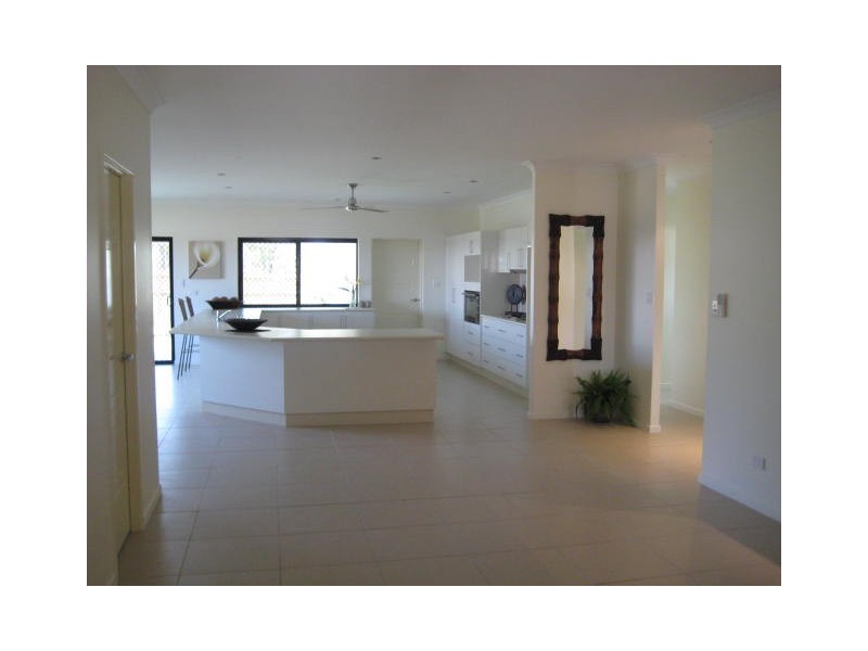 2 NewQuay Place, Kirwan QLD 4817