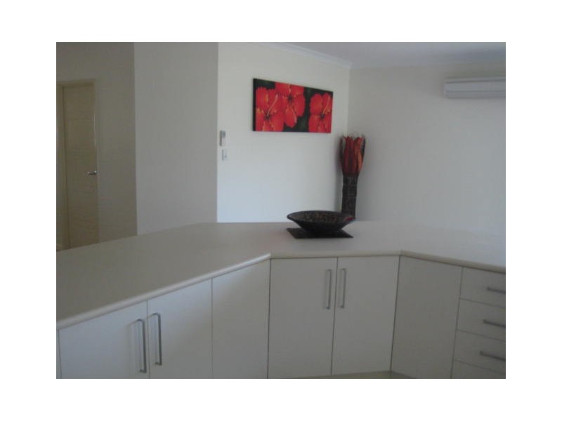 2 NewQuay Place, Kirwan QLD 4817