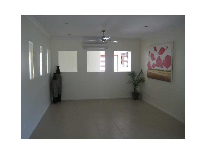 2 NewQuay Place, Kirwan QLD 4817