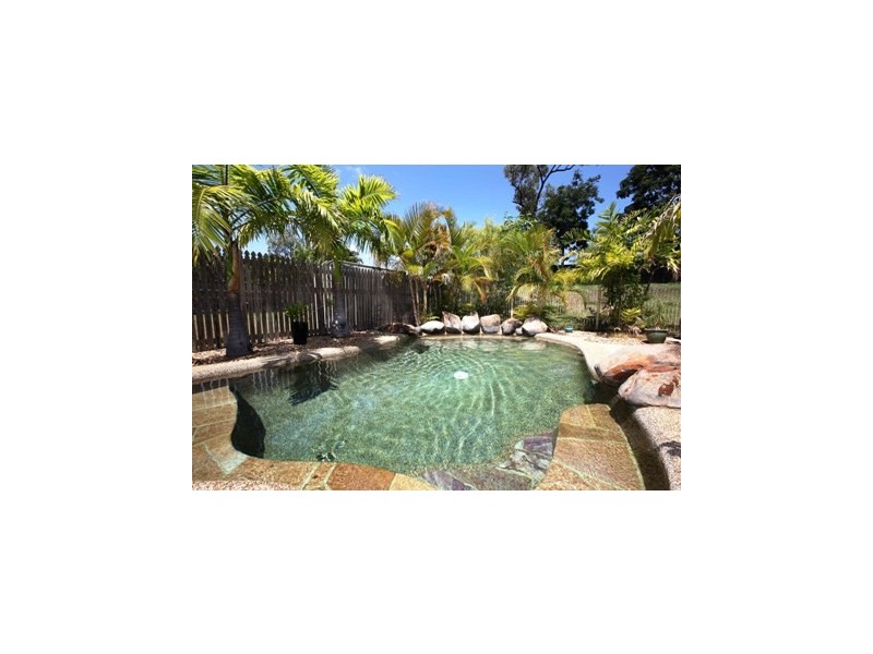 9 Curtin Place, Douglas QLD 4814