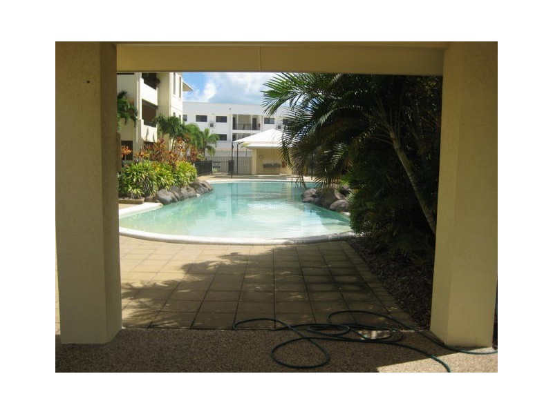 20 / 18-31 Sir Leslie Thiess Drive, Townsville QLD 4810