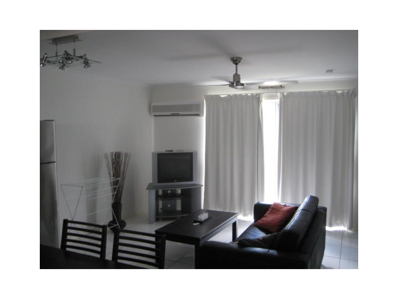 6/21 Landsborough Street, North Ward QLD 4810