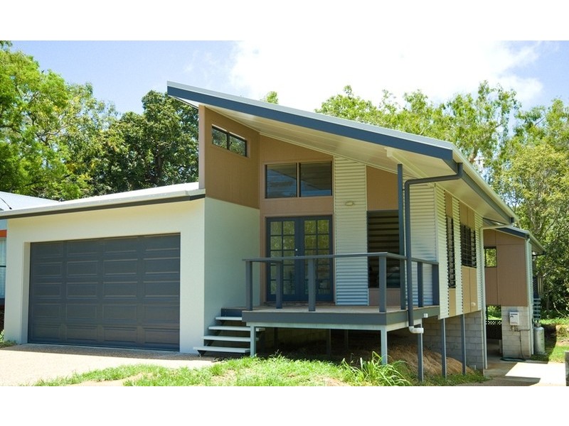 20 Yates Street  NELLY BAY, Magnetic Island QLD 4819