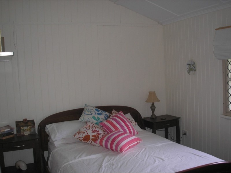 36 Edwards Street, Townsville West QLD 4810