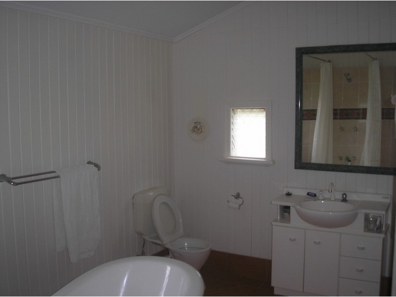 36 Edwards Street, Townsville West QLD 4810