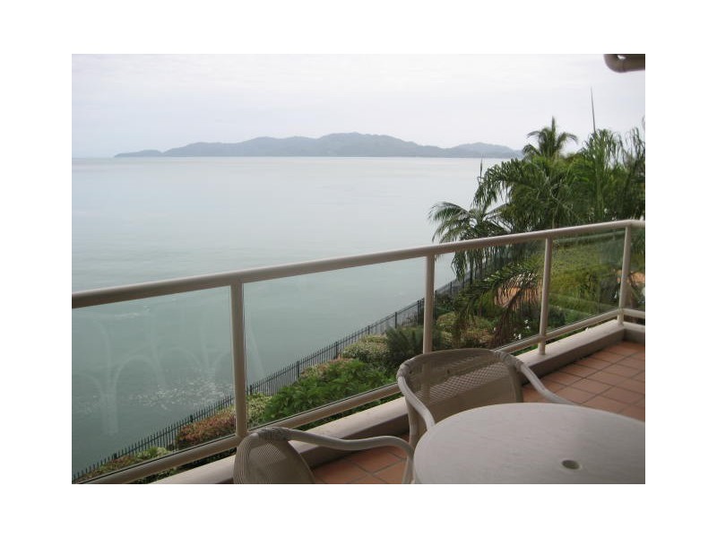 Unit 31  Mariners North The Strand, Townsville City QLD 4810
