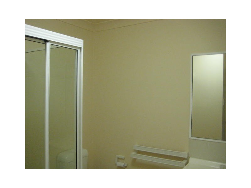 1/105 Tully Street, South Townsville QLD 4810