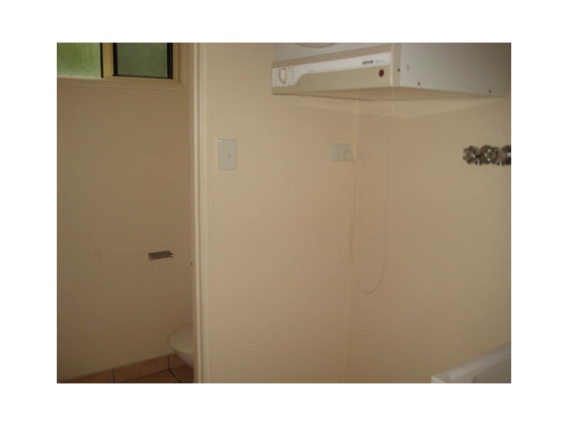 1/105 Tully Street, South Townsville QLD 4810