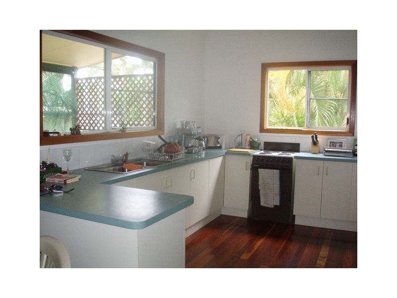 25 Yates St Nelly Bay, Magnetic Island QLD 4819
