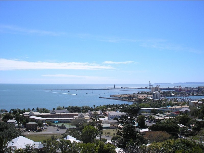 30/15 Hale Street, North Ward QLD 4810