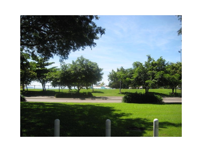 23/98 Mitchell Street, North Ward QLD 4810