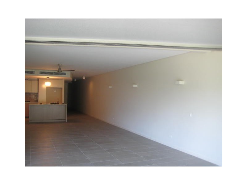 23/98 Mitchell Street, North Ward QLD 4810