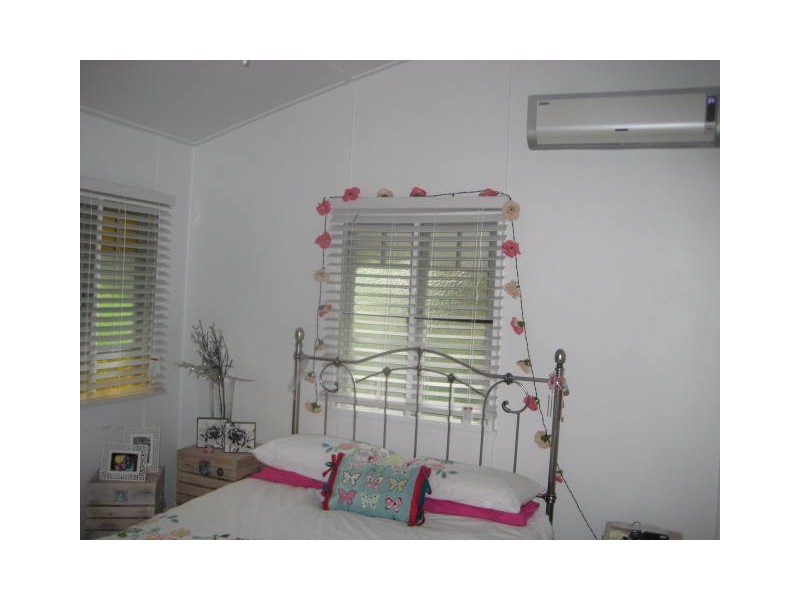 38 Doorey Street, Railway Estate QLD 4810