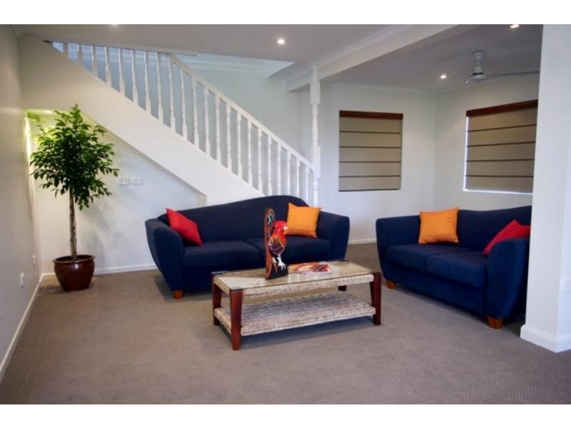 22 Landsborough Street, North Ward QLD 4810