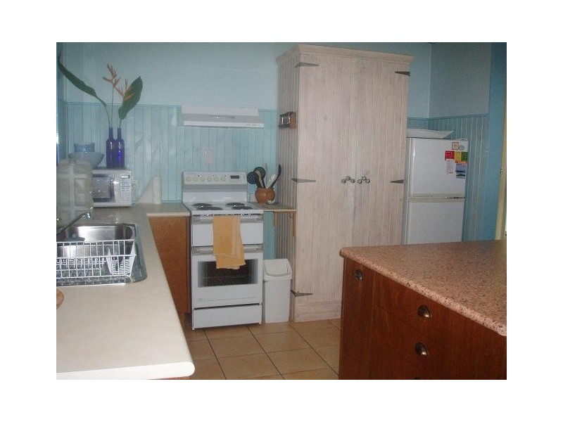 20 Sooning Street, Nelly Bay QLD 4819