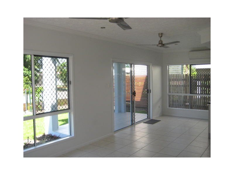 5/8 Ash Street, Kirwan QLD 4817