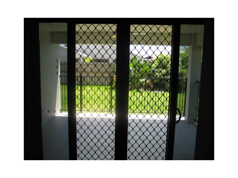 17 Waterfront Parade, Idalia QLD 4811