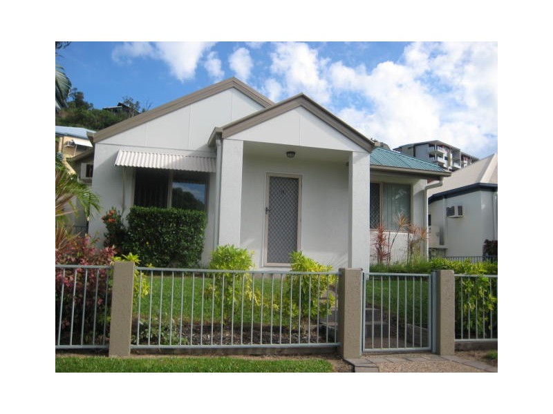 78 Waterview Terraces, Belgian Gardens QLD 4810