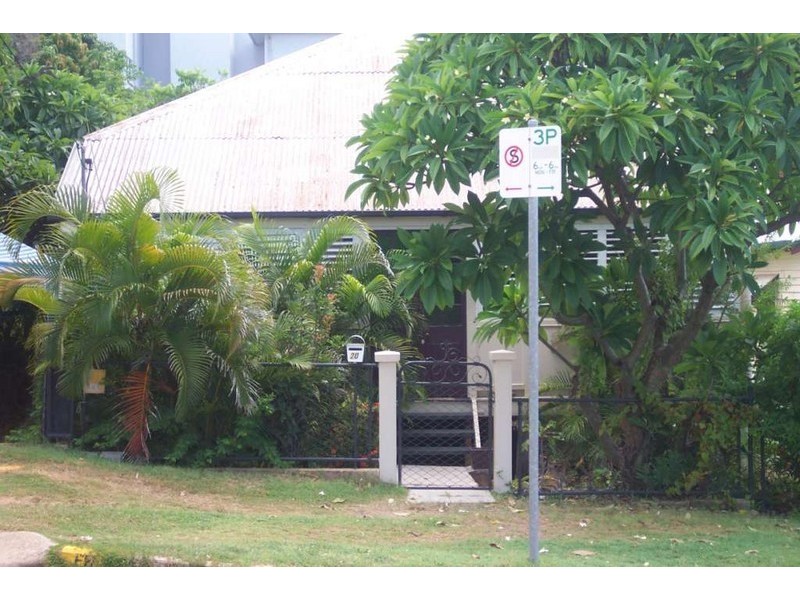 20  Clifton Street, North Ward QLD 4810