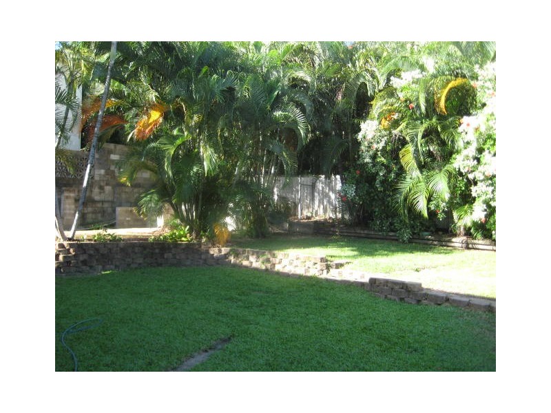 25 Glenlyon Drive, Wulguru QLD 4811