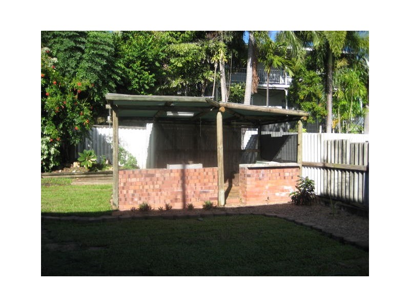 25 Glenlyon Drive, Wulguru QLD 4811