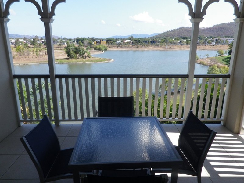 17/16-22 Martinez Ave, Townsville West QLD 4810