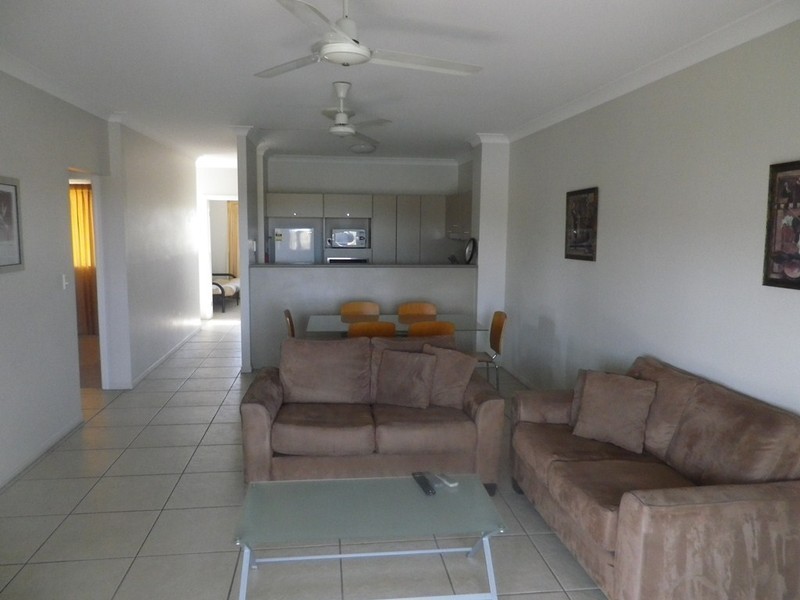 17/16-22 Martinez Ave, Townsville West QLD 4810
