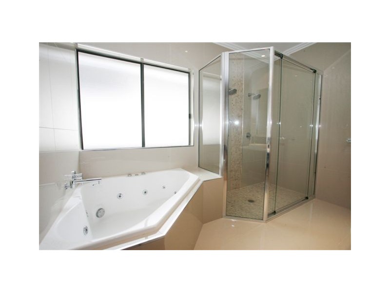 6 Riverwood Drive, Idalia QLD 4811