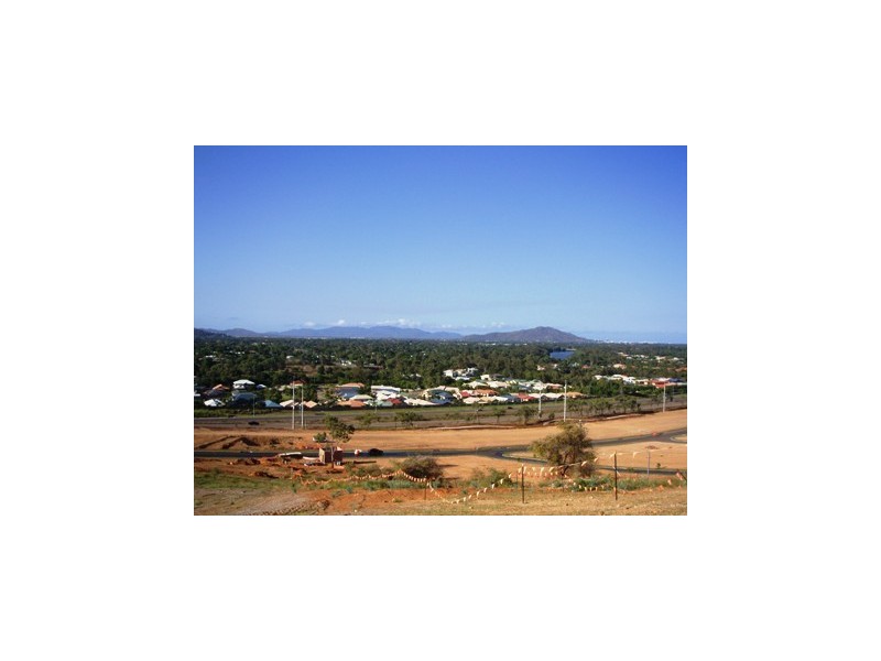 16 Windarra Ave, Douglas QLD 4814