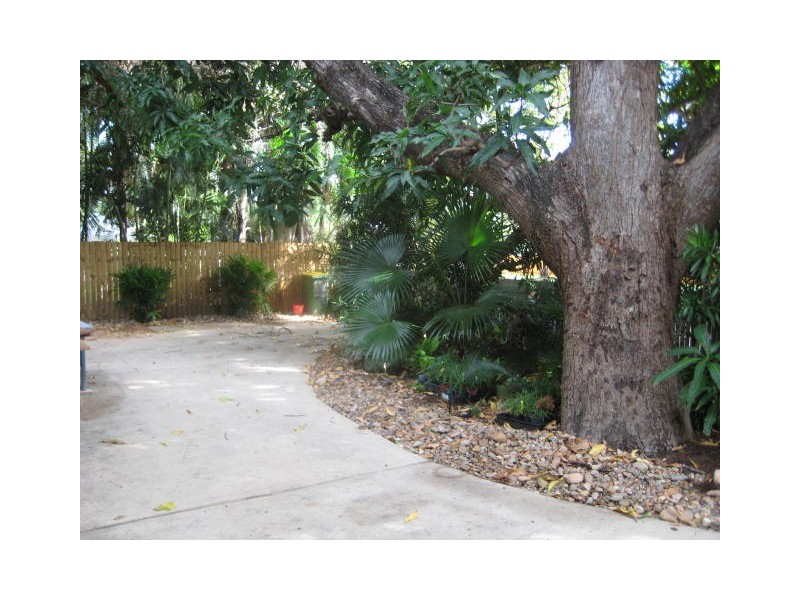 9 Chapman Street, Mysterton QLD 4812