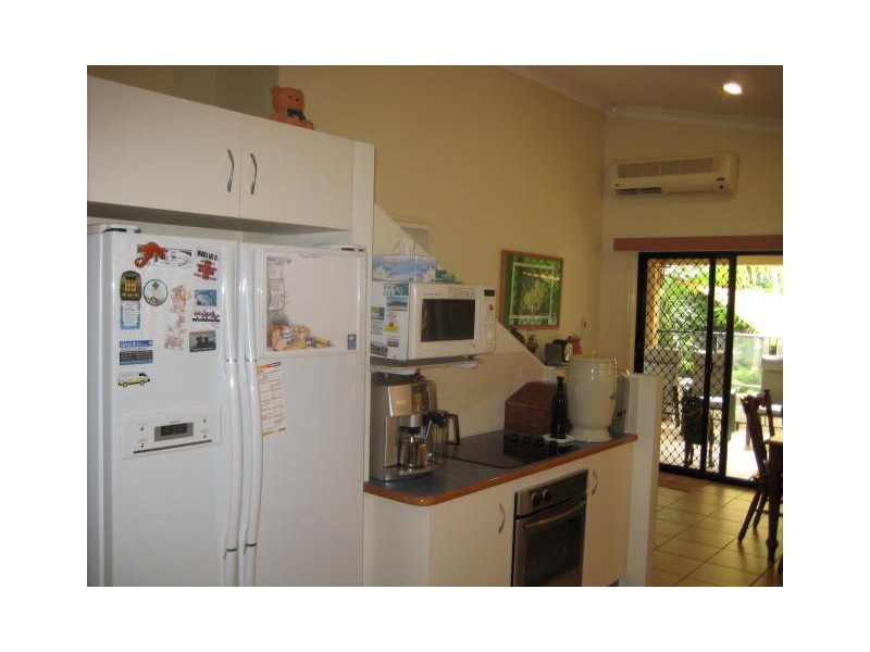 9  Riverbend Drive, Douglas QLD 4354