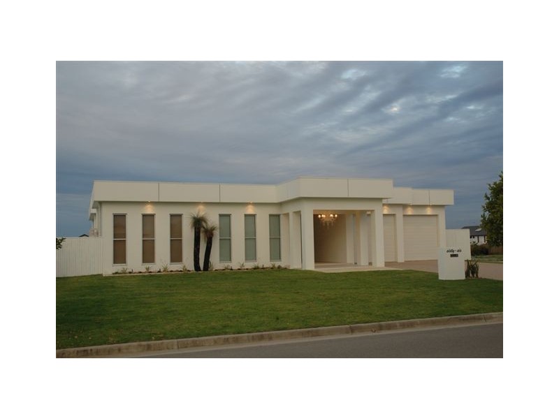 66 Lakeland Boulevard, Idalia QLD 4811