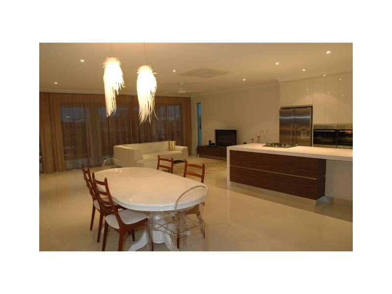 66 Lakeland Boulevard, Idalia QLD 4811