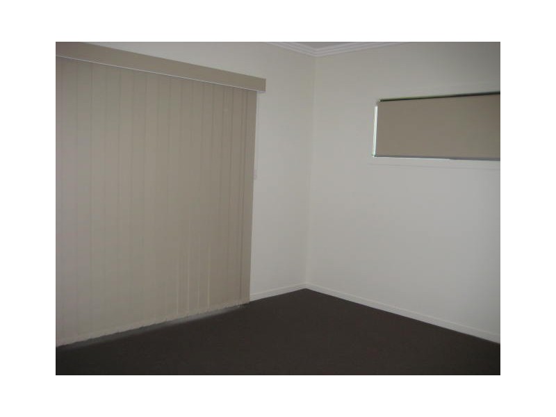 16 Mariala Court, Bushland Beach QLD 4818