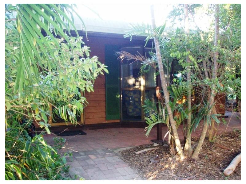 4 York Court, Magnetic Island QLD 4819