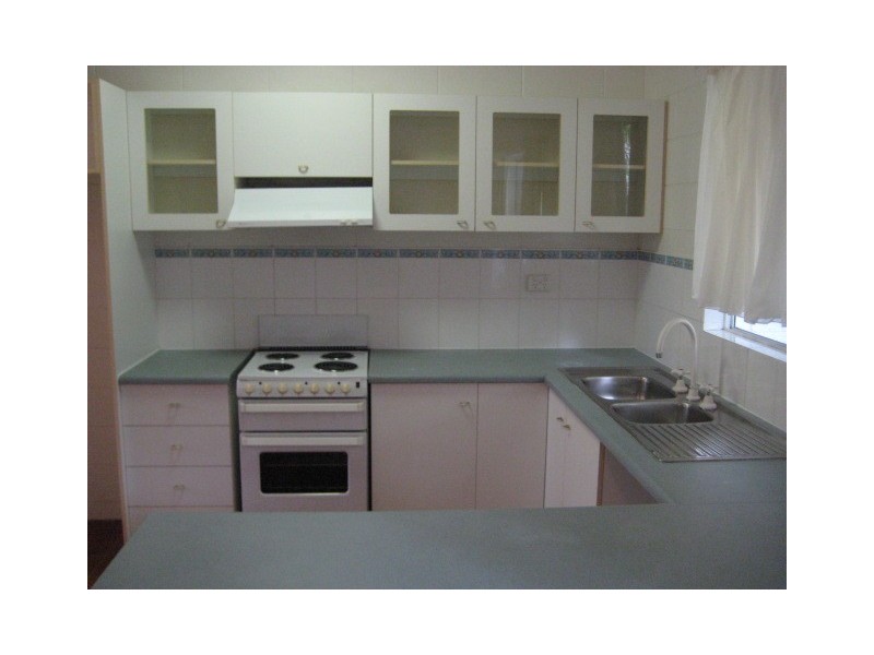 6/27 Rose Street, North Ward QLD 4810