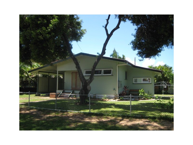 13 Werona Street, Mundingburra QLD 4812