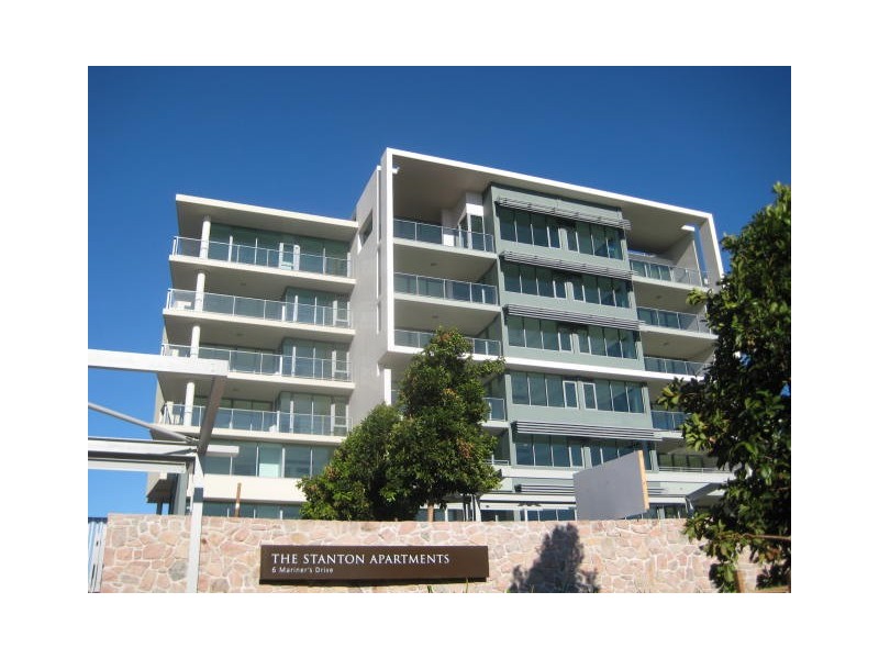 1302 Mariners Drive, Townsville City QLD 4810