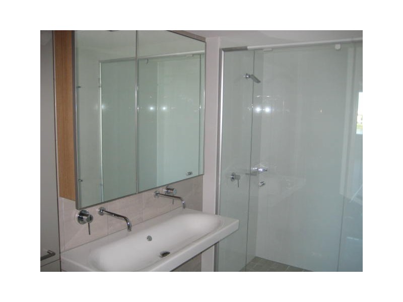 1302 Mariners Drive, Townsville City QLD 4810